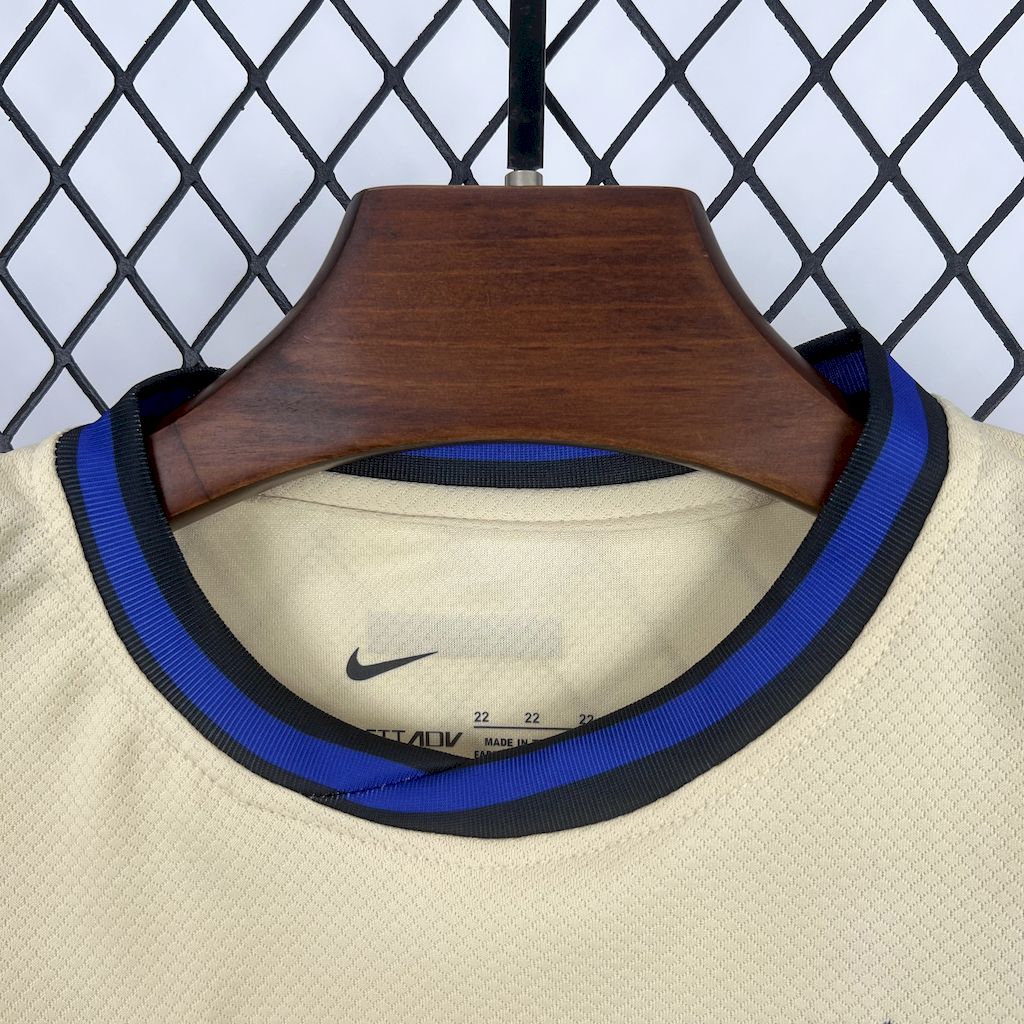 Kit Infantil Barcelona Away 25/26 Nike